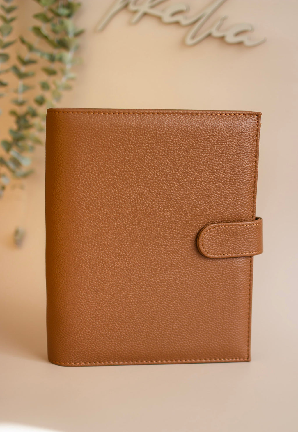A5 Binder mit goldenen Details