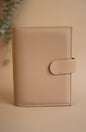 A6 Binder mit goldenen Details